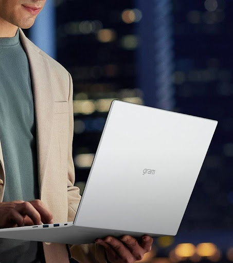 새로운 LG그램 17ZD90R-GX76K 출시! 고사양 게이밍 노트북